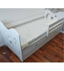 Детская кровать Кот 60*140, белая. Распродажа.